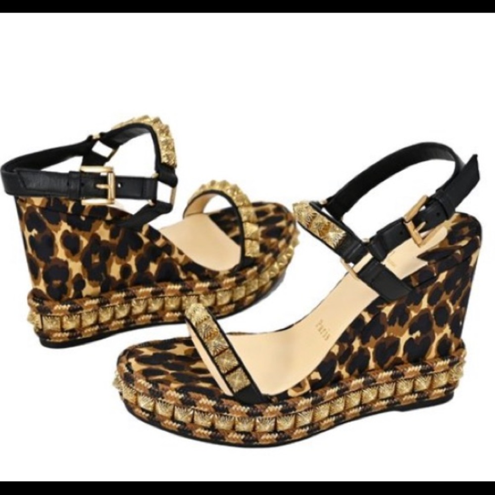 NIB Christian Louboutin Pira Studded Wedge Sandal